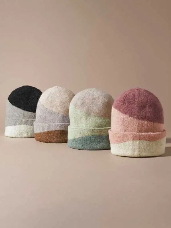 Caps & headgear - Image 11